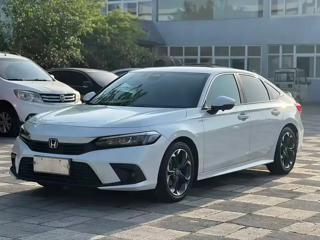Honda Civic — фото 1