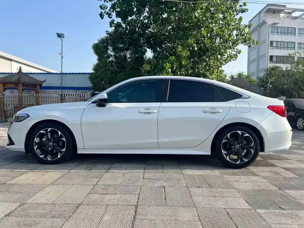 Honda Civic — фото 6