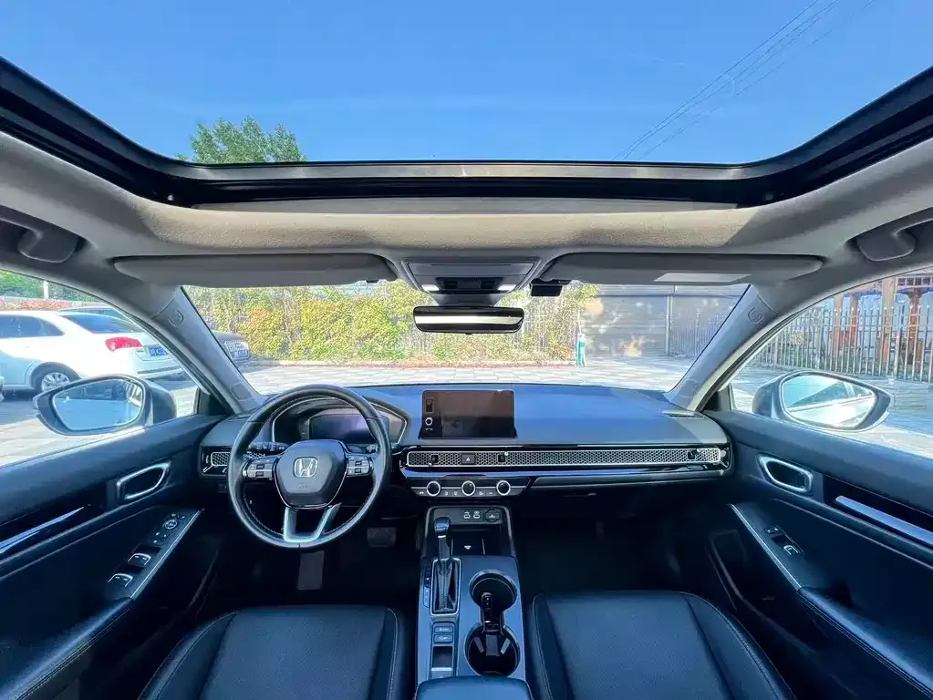 Honda Civic — фото 5