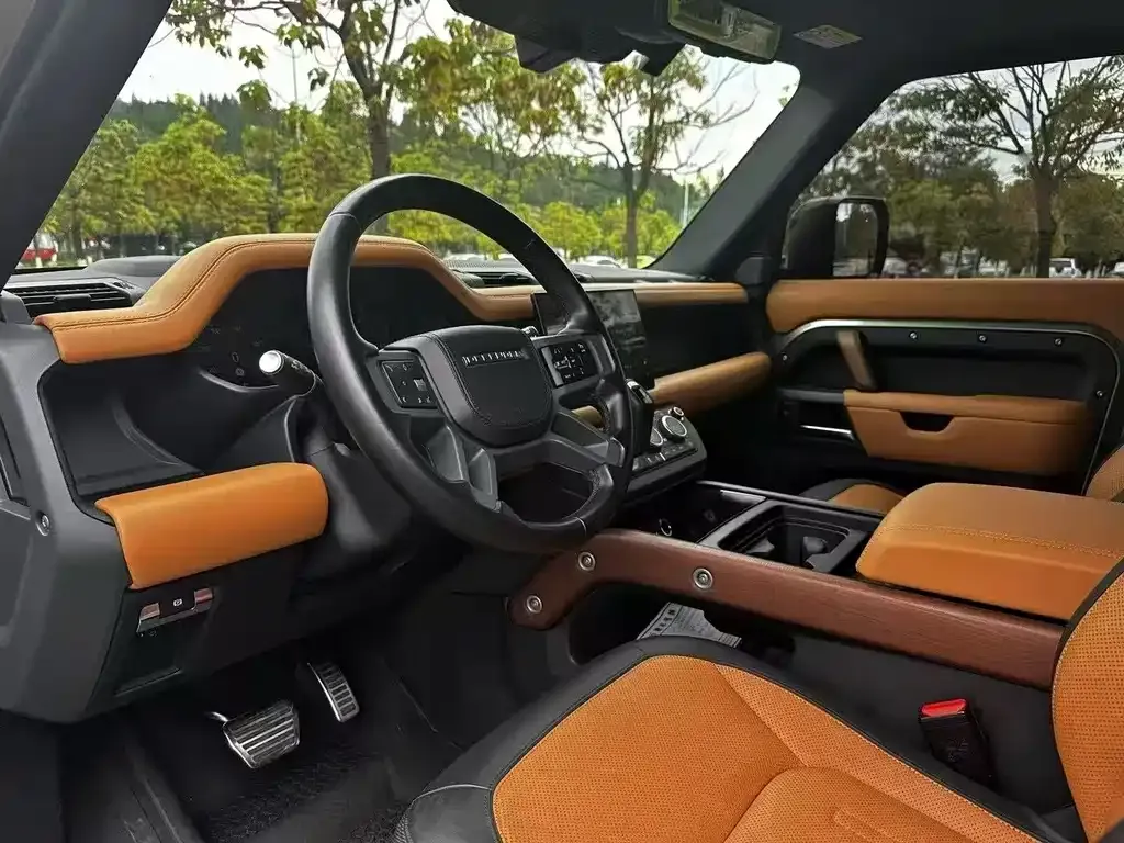 Land Rover Defender — фото 2