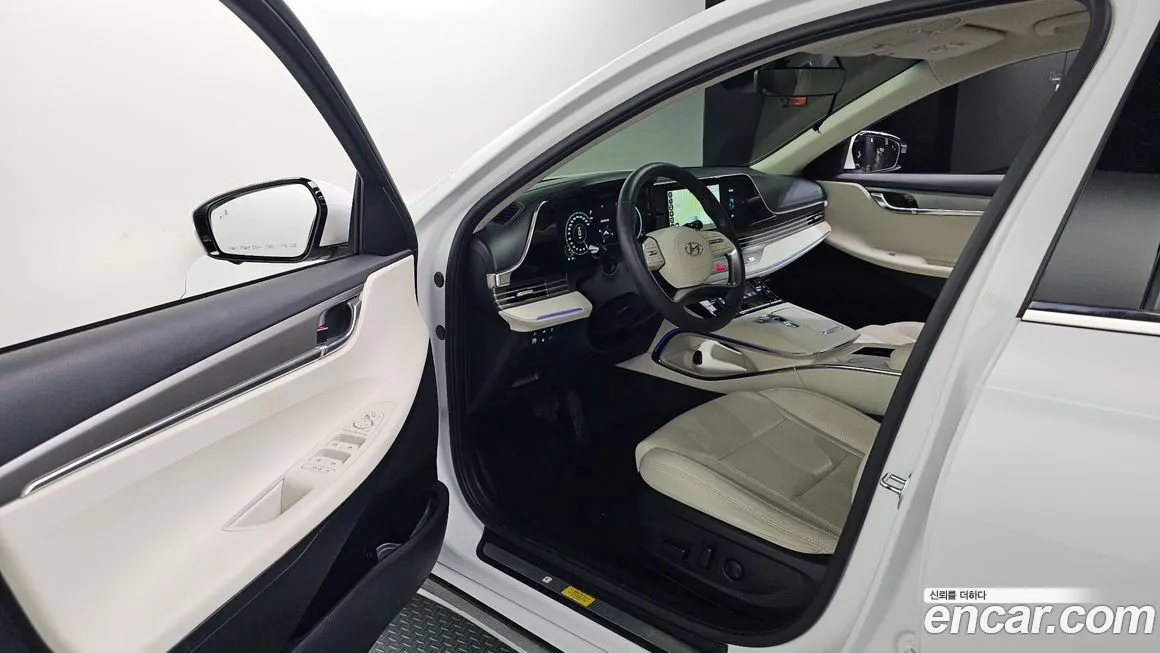 Hyundai Grandeur 2022 из KR, фото 7