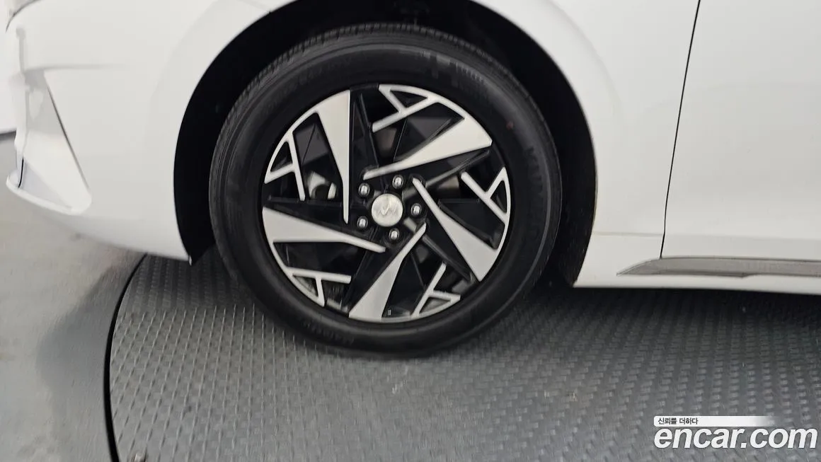 Hyundai Grandeur 2022 из KR, фото 8