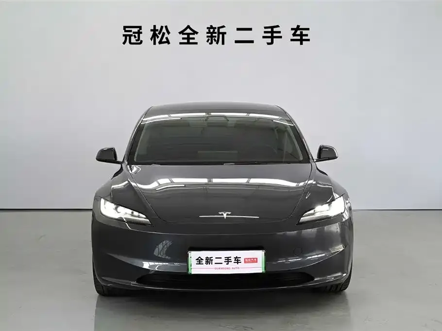 Tesla Model 3 — фото 2