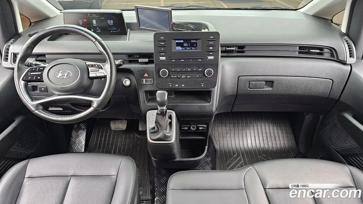Hyundai Staria — фото 10