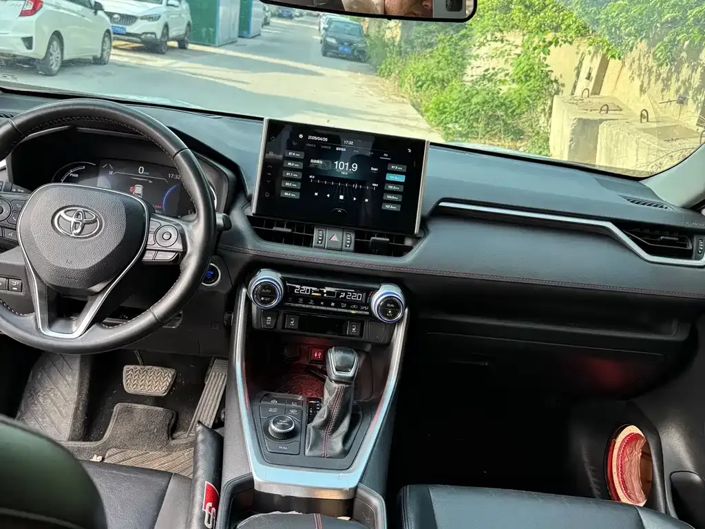 Toyota Wildlander New Energy 2021 из CN, фото 6