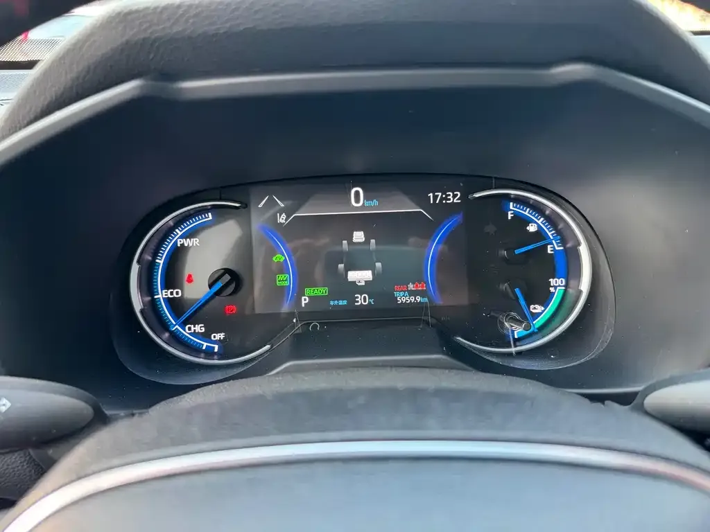Toyota Wildlander New Energy 2021 из CN, фото 2