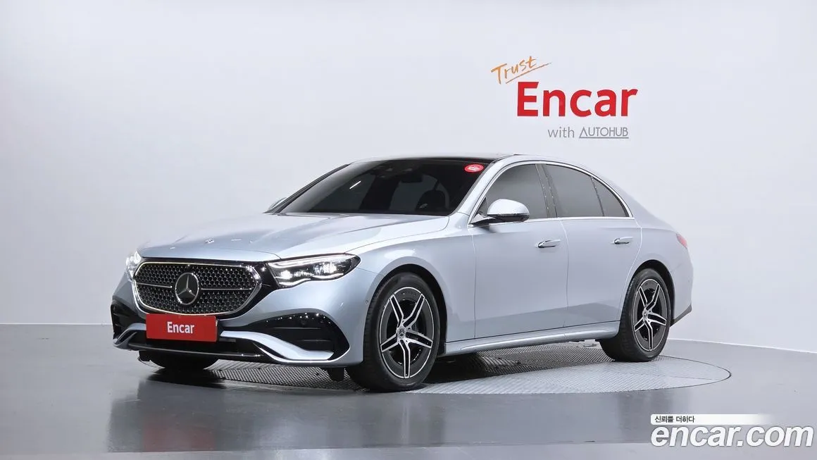 Mercedes-Benz E-Class — фото 1