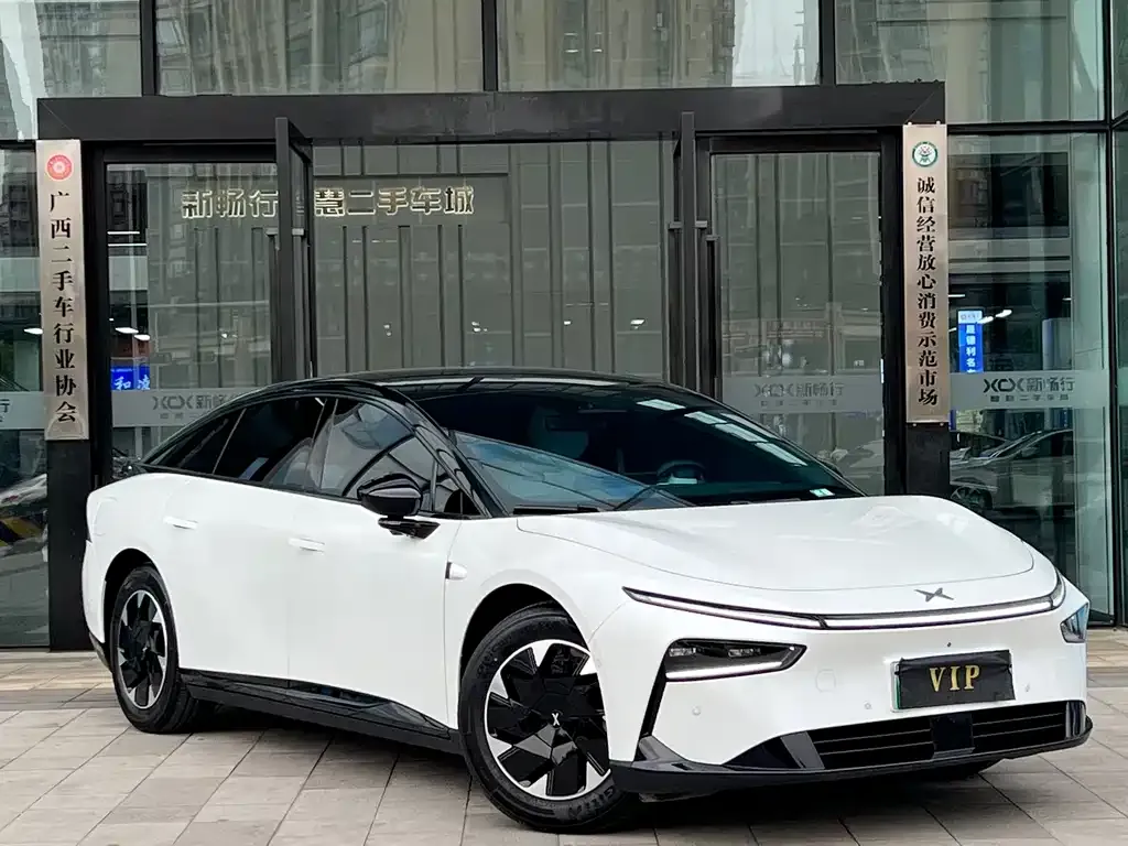 XPeng P7+ — фото 10