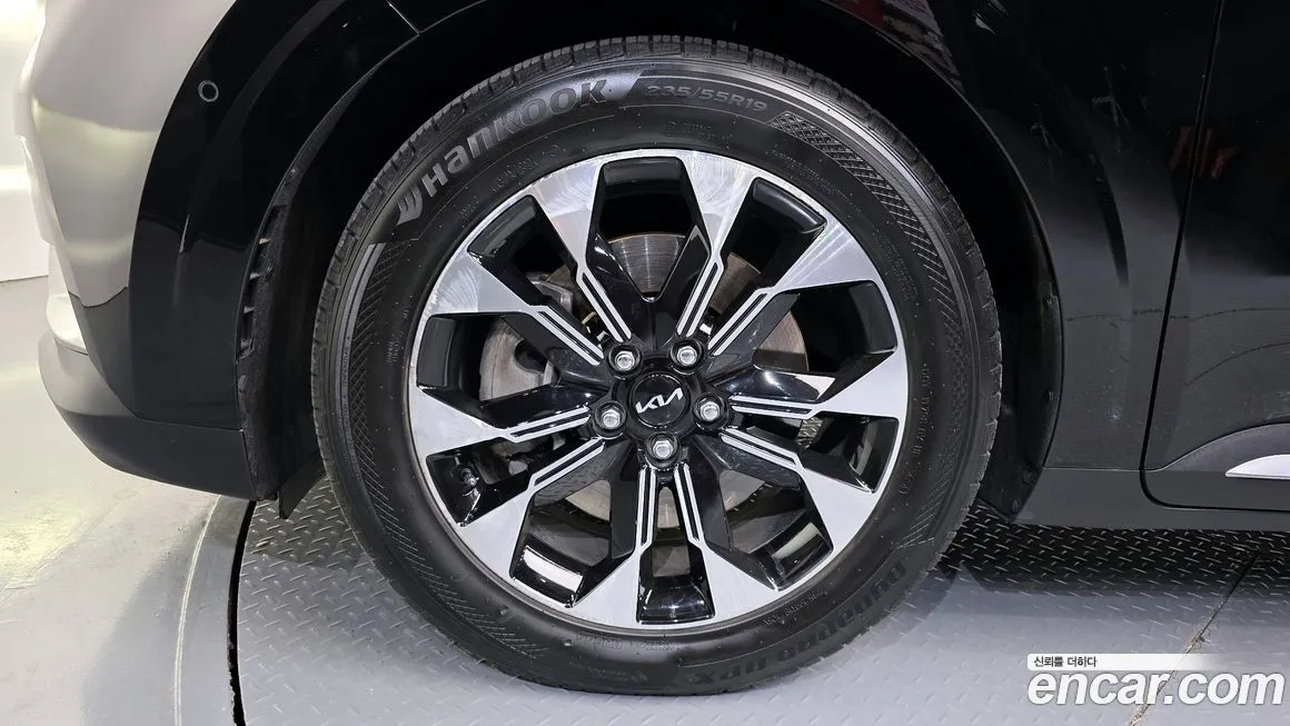 Kia Carnival 2023 из KR, фото 9