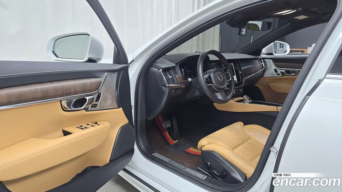 Volvo S90 2022 из KR, фото 8