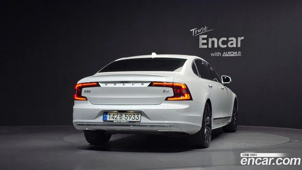 Volvo S90 2022 из KR, фото 3