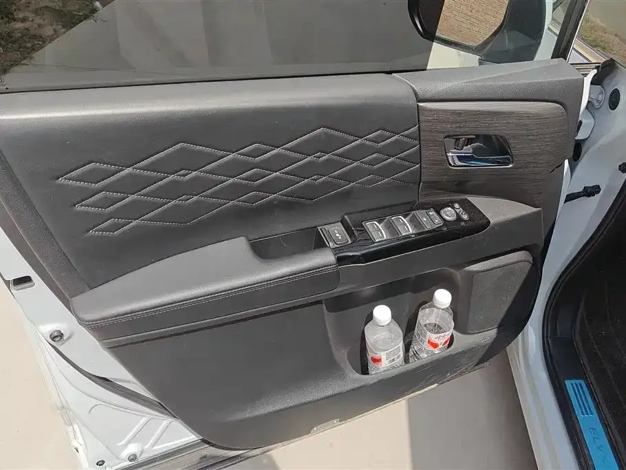 Honda Elysion 2023 из CN, фото 6
