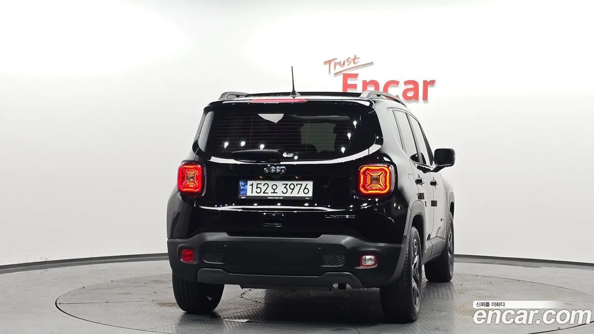 Jeep Renegade 2023 из KR, фото 8