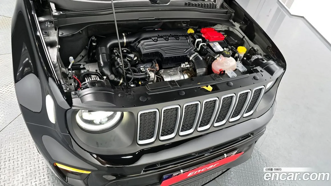 Jeep Renegade 2023 из KR, фото 10