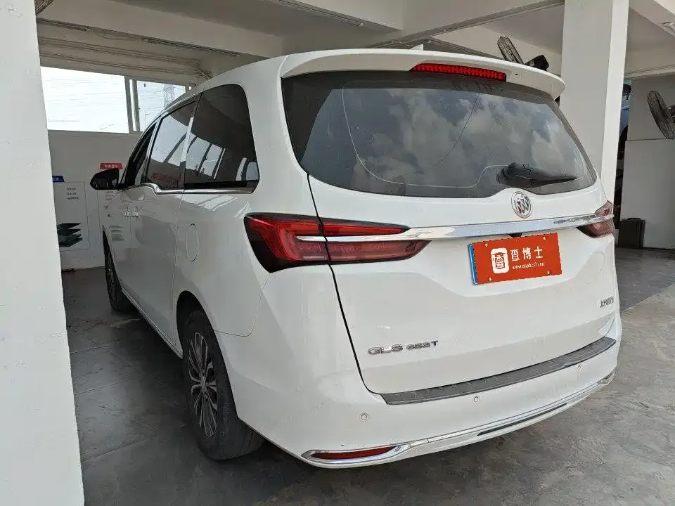 Buick GL8 2023 из CN, фото 5