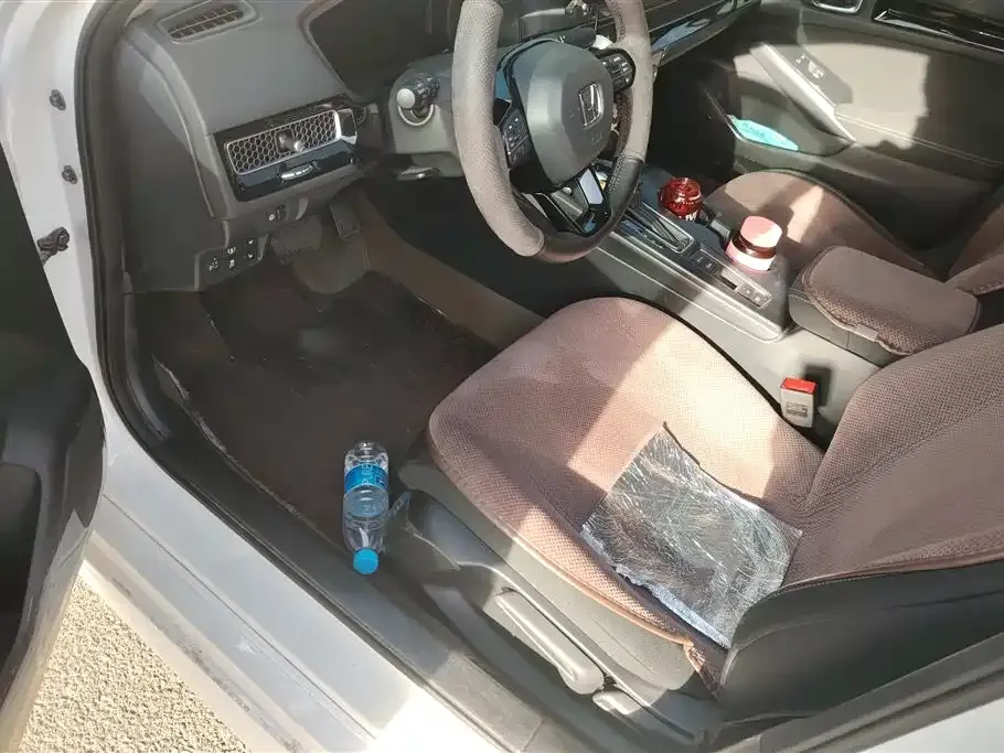 Honda Civic — фото 8