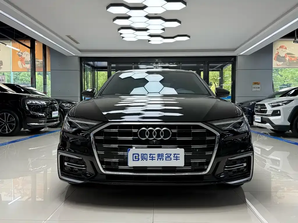 Audi A6L 2024 из CN, фото 2