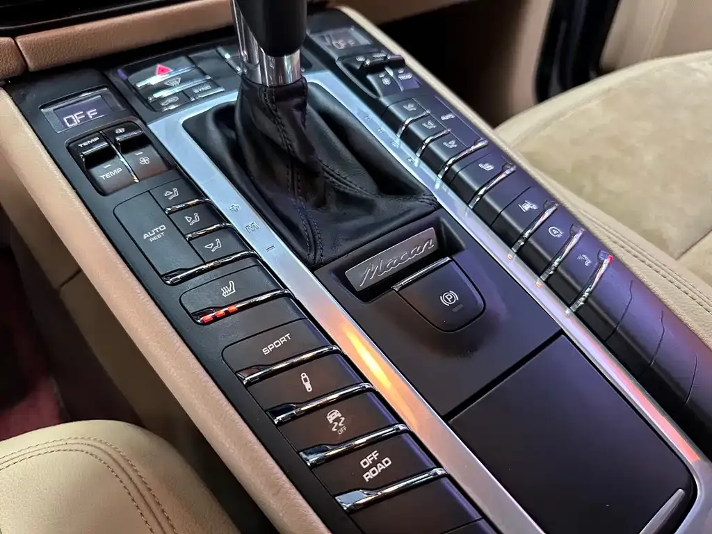 Porsche Macan — фото 3