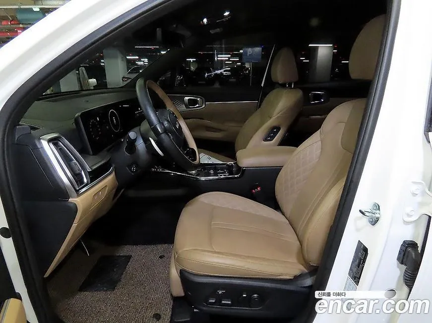 Kia Sorento — фото 8