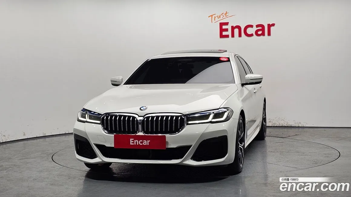 BMW 5-Series 2023 из KR, фото 2