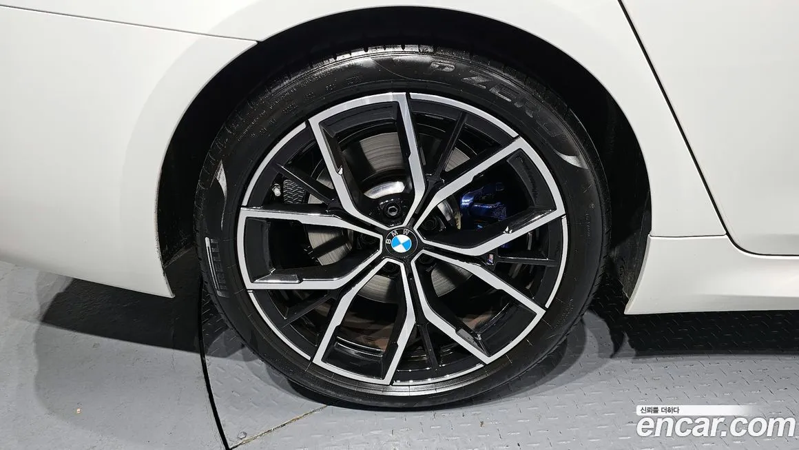 BMW 5-Series 2023 из KR, фото 6