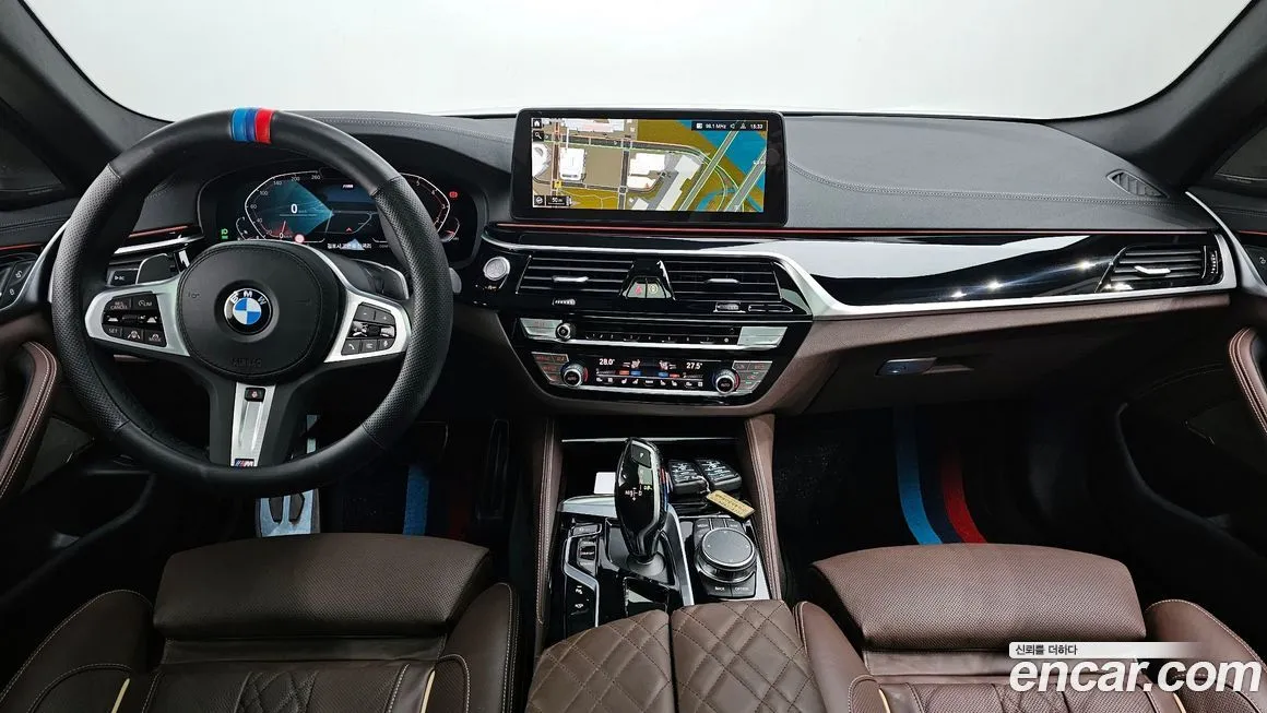 BMW 5-Series 2023 из KR, фото 8