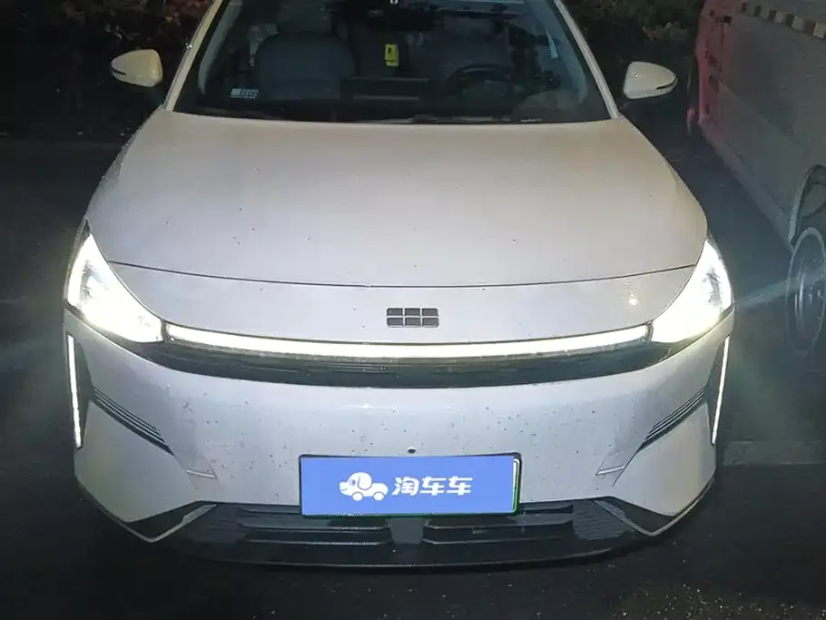 Geely Galaxy L6 2025 из CN, фото 2