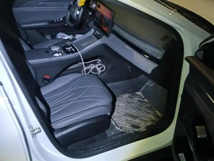 Geely Galaxy L6 2025 из CN, фото 10