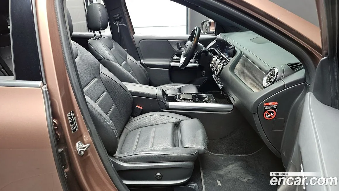 Mercedes-Benz EQA 2022 из KR, фото 8
