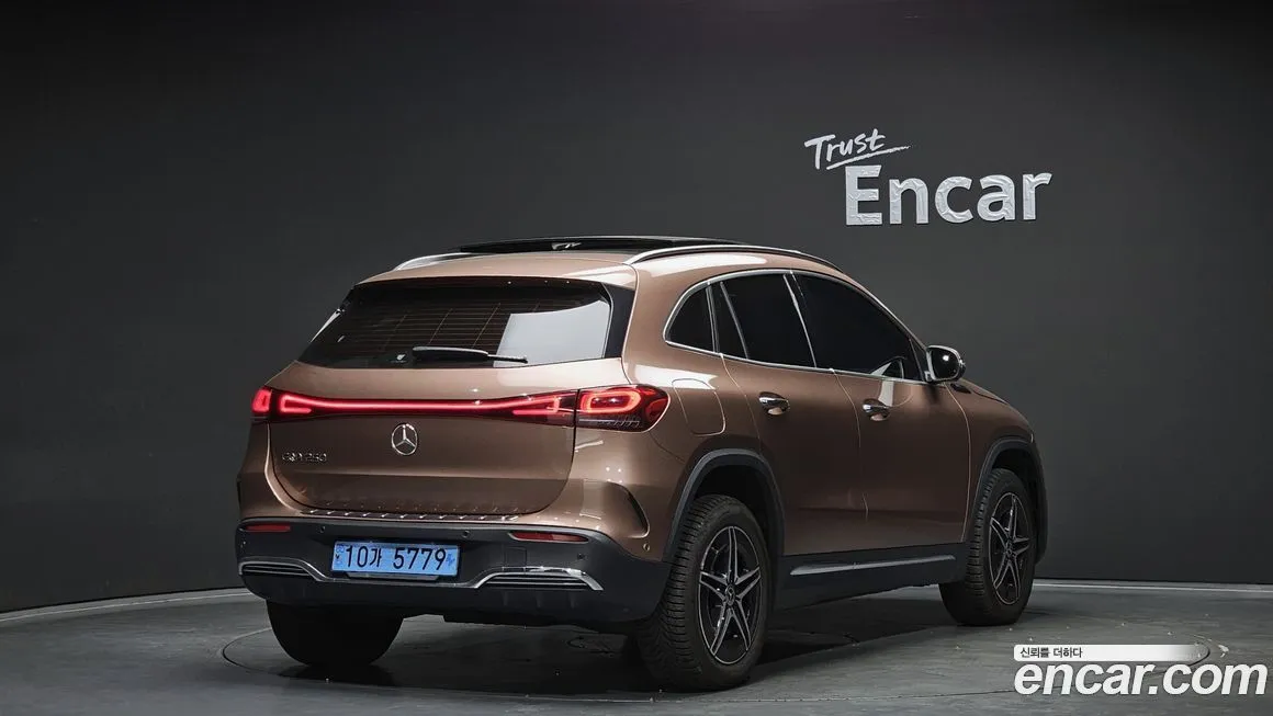 Mercedes-Benz EQA 2022 из KR, фото 2