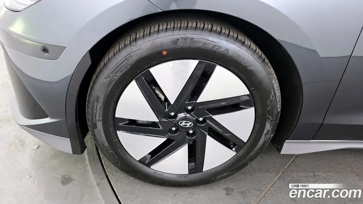 Hyundai Ioniq6 — фото 6