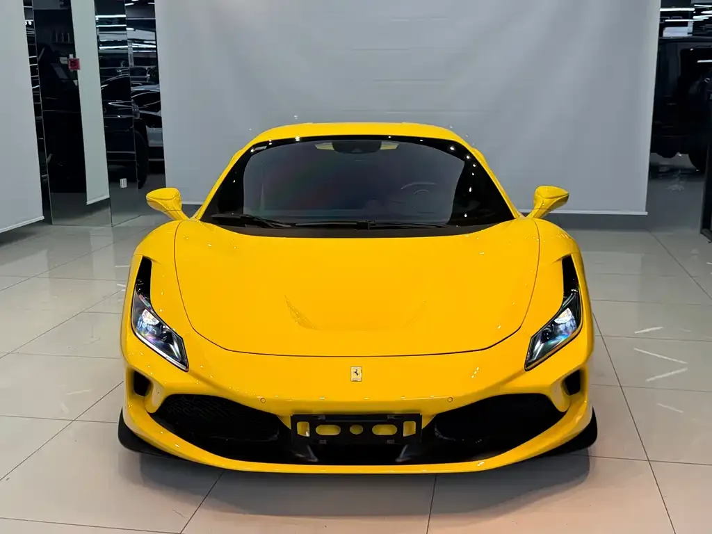 Ferrari F8 — фото 3