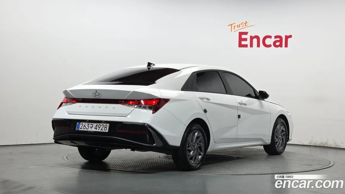 Hyundai AVANTE 2026 из KR, фото 3