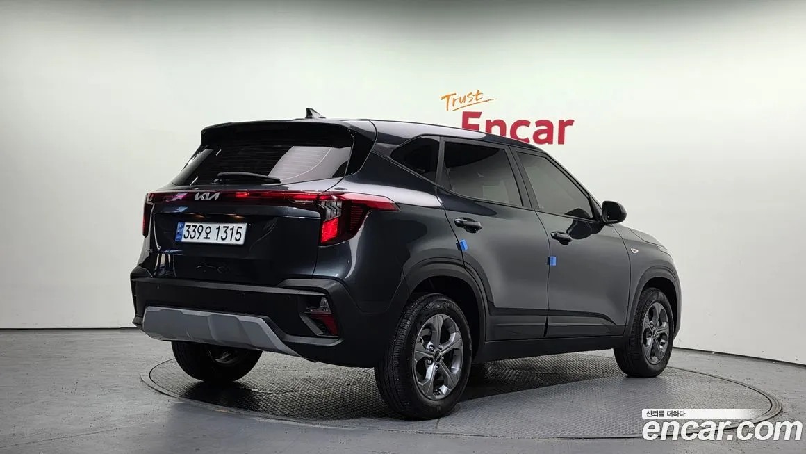 Kia Seltos 2024 из KR, фото 2