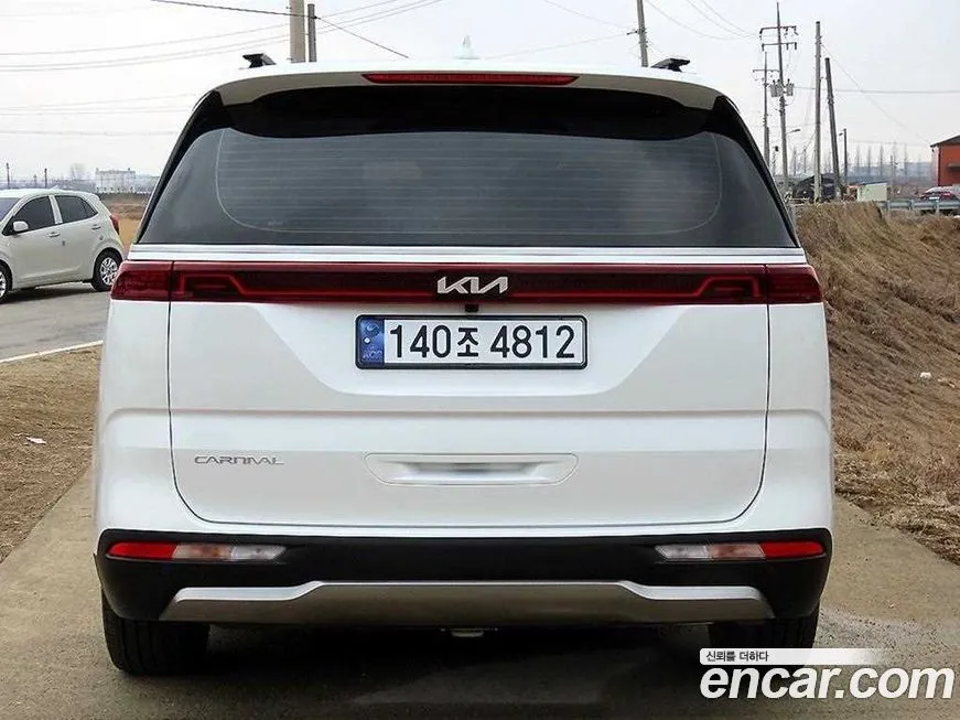 Kia Carnival — фото 2