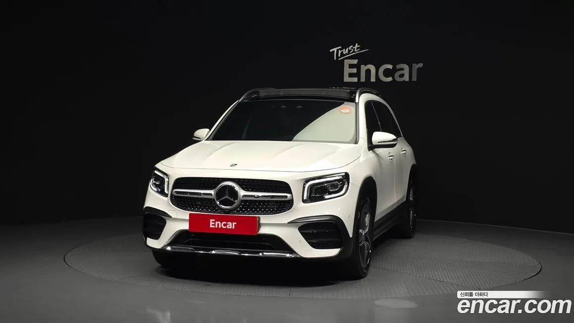 Mercedes-Benz GLB-Class — фото 2
