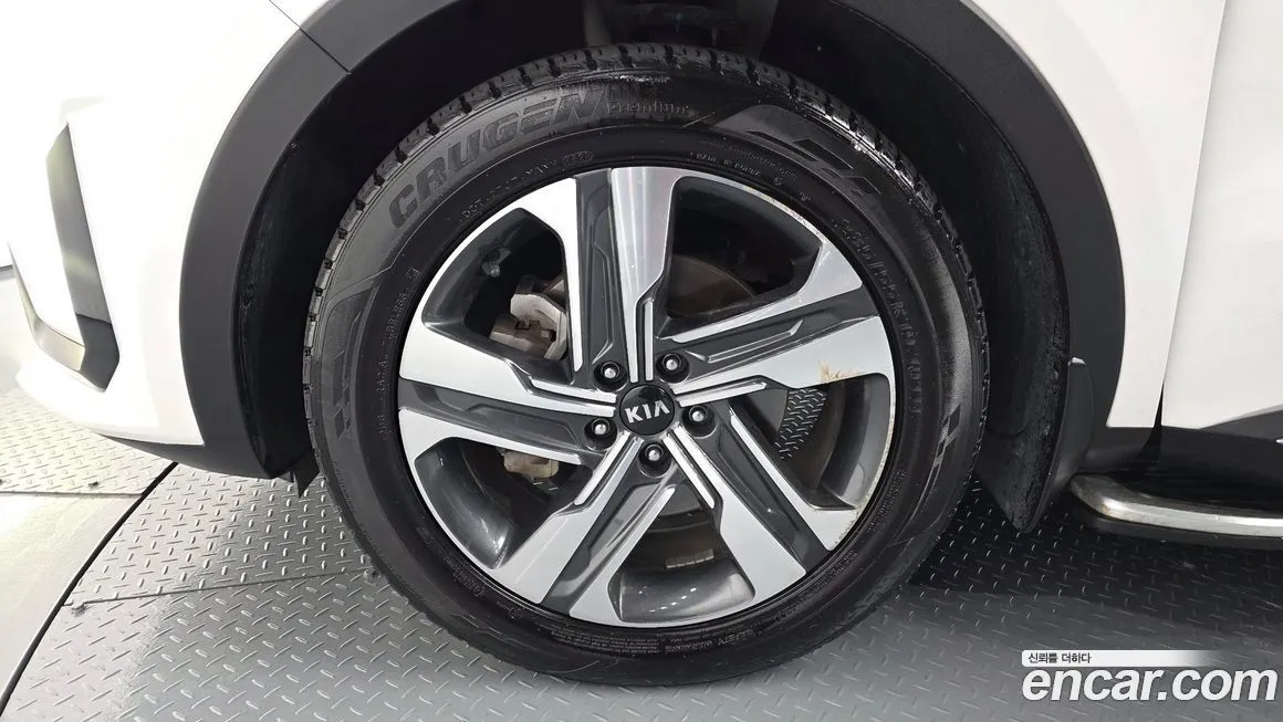 Kia Sorento — фото 8
