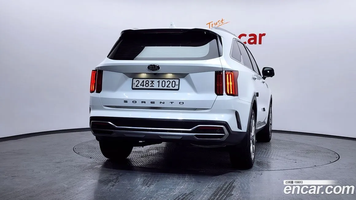 Kia Sorento — фото 3