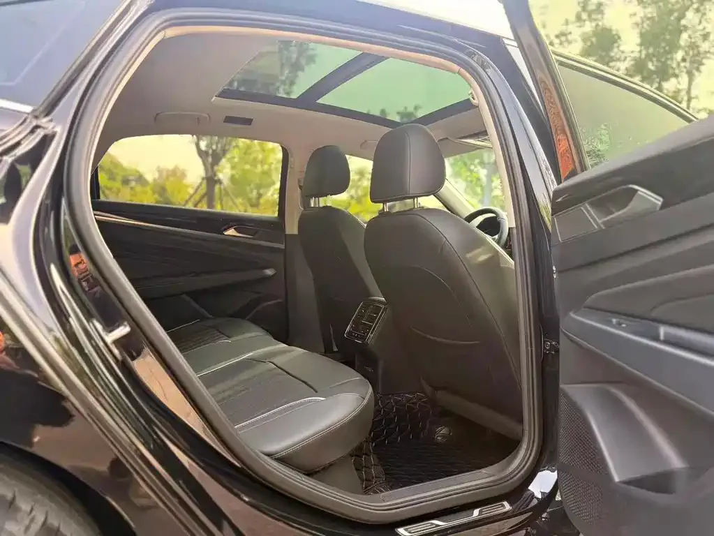 Volkswagen Passat — фото 3