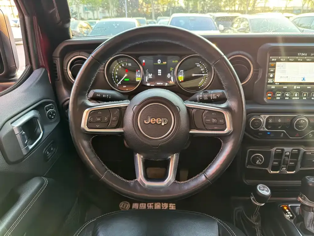 Jeep Wrangler PHEV 2021 из CN, фото 3