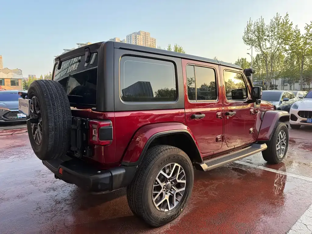 Jeep Wrangler PHEV 2021 из CN, фото 6