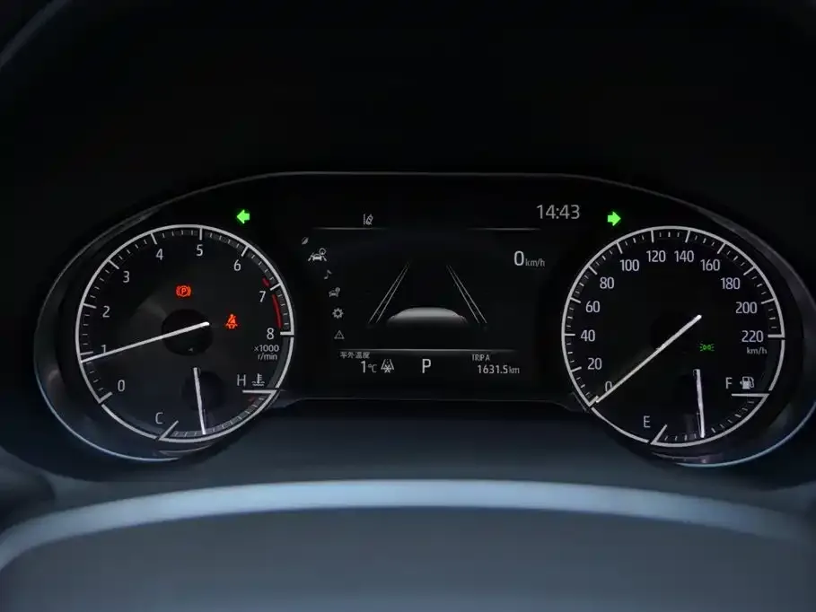 Toyota Venza 2024 из CN, фото 2