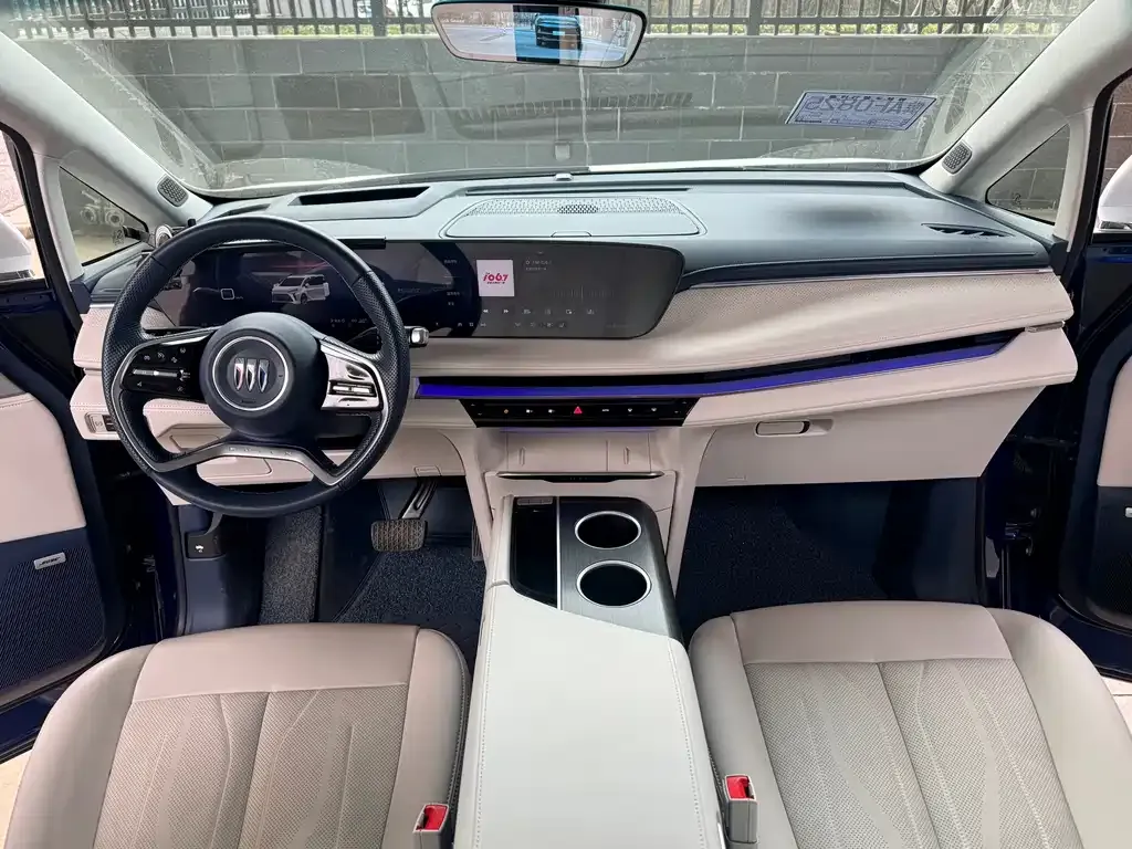 Buick GL8 Hybrid — фото 7