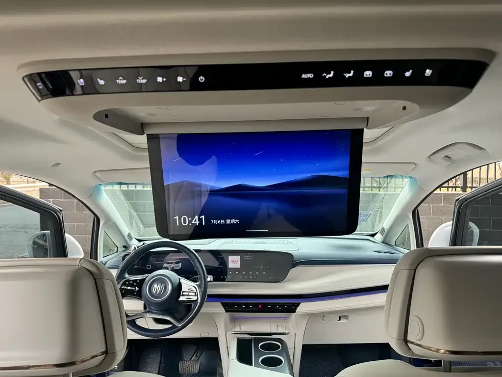 Buick GL8 Hybrid — фото 2