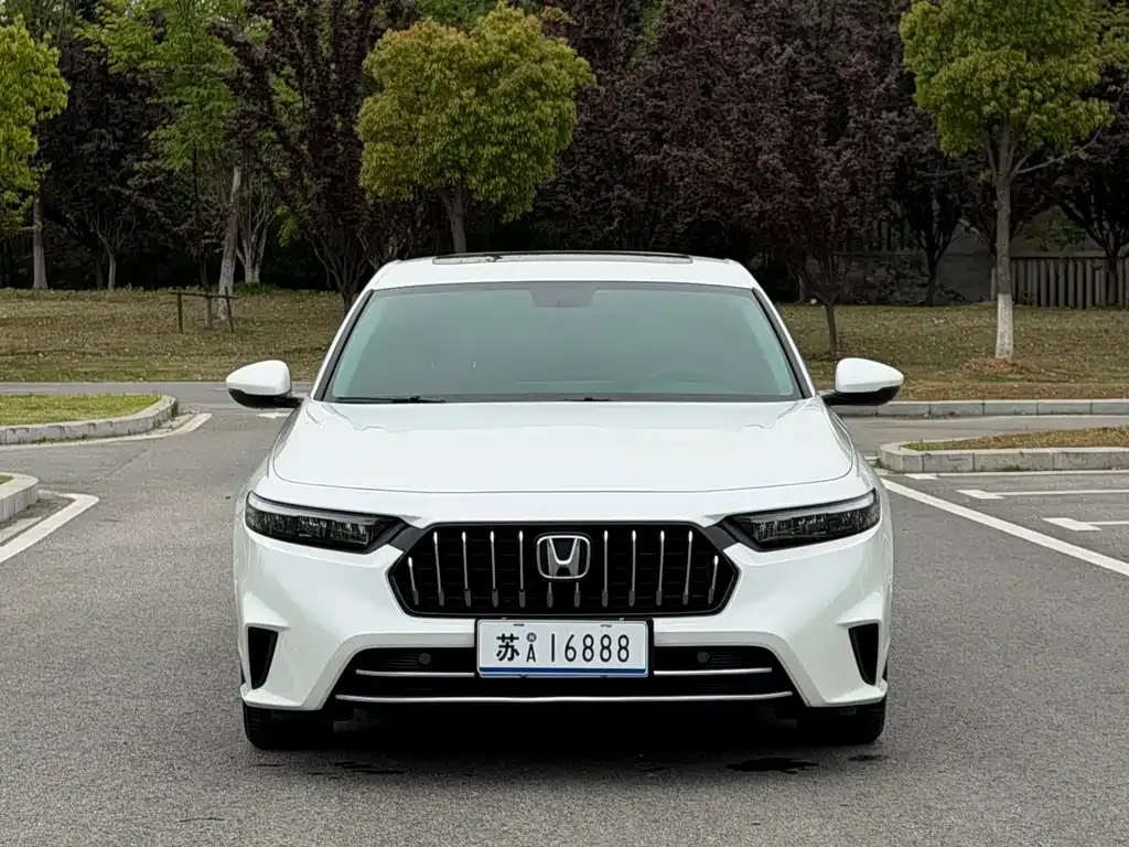 Honda Inspire 2023 из CN, фото 5