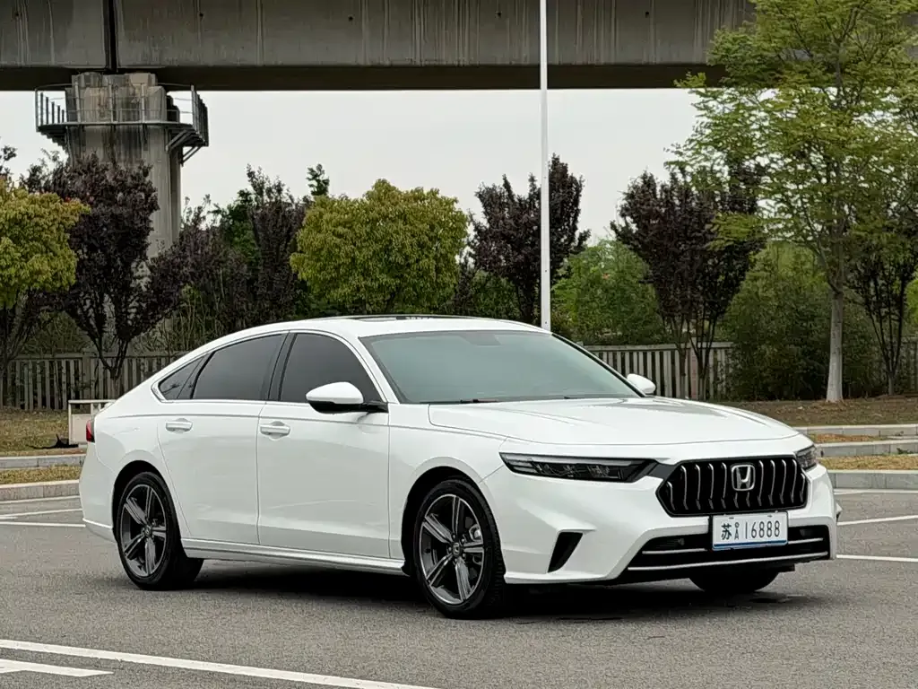 Honda Inspire 2023 из CN, фото 6