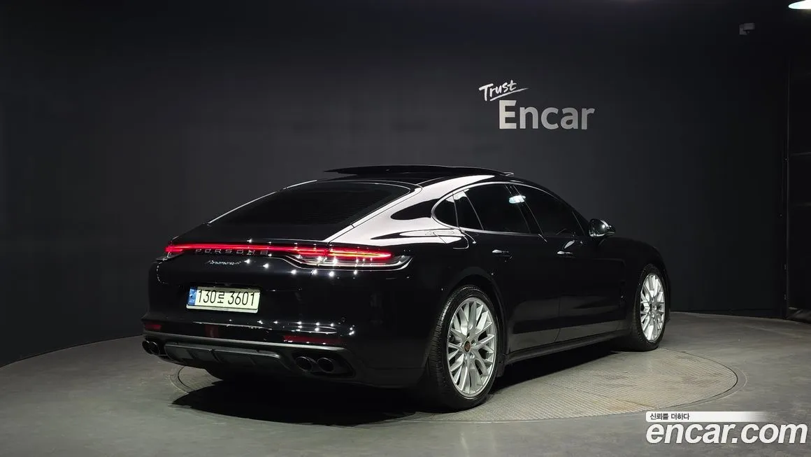 Porsche Panamera 2021 из KR, фото 5