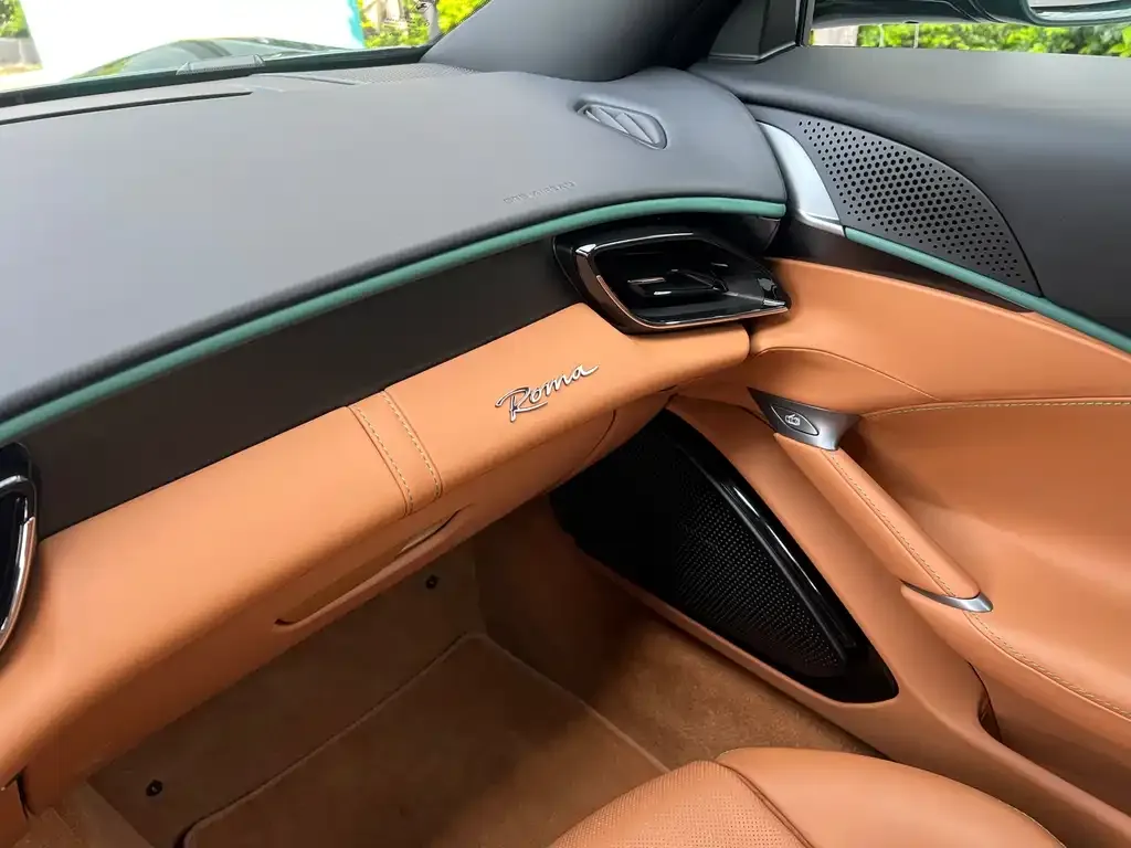 Ferrari Roma 2025 из CN, фото 2