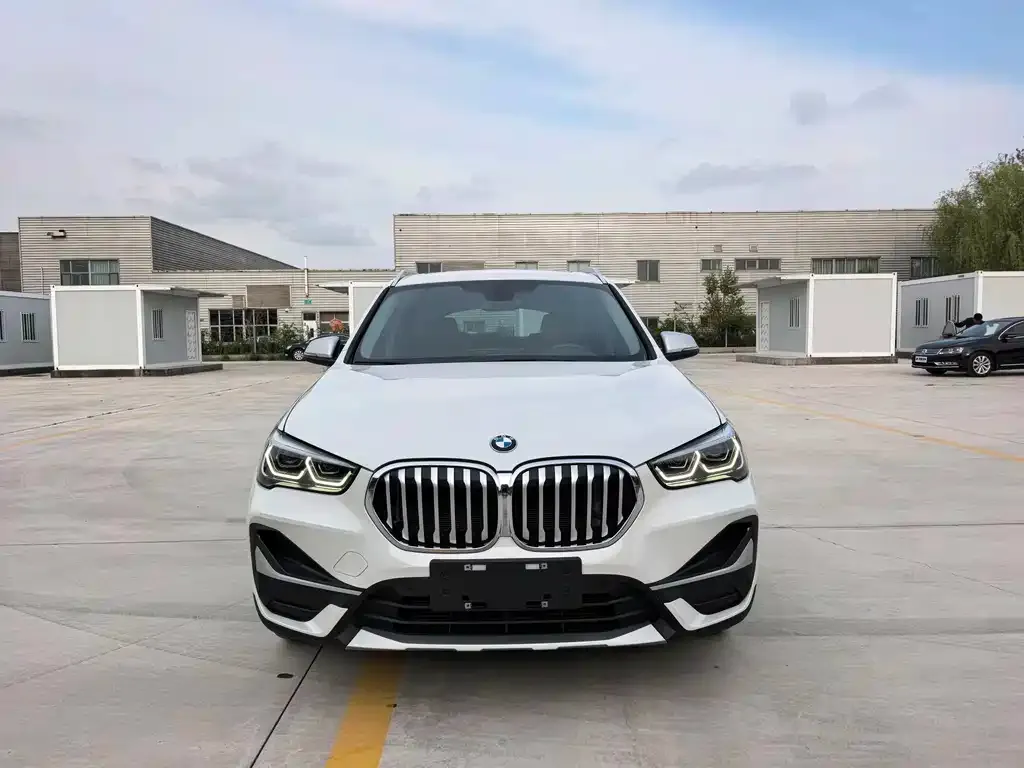 BMW X1 — фото 2