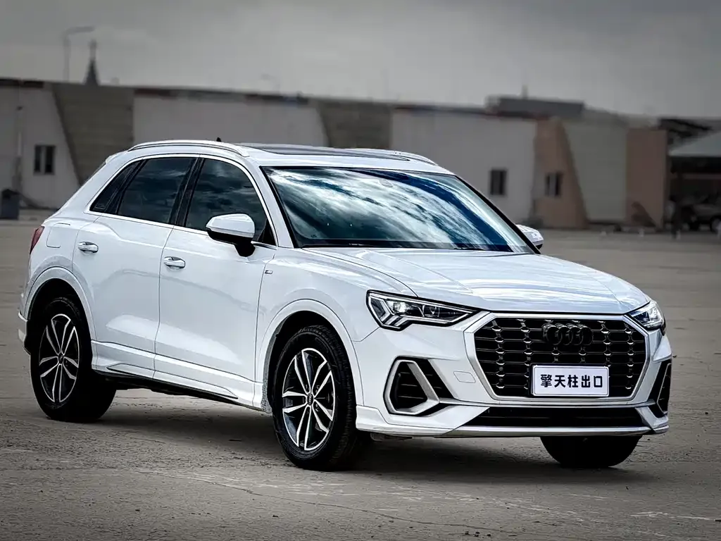 Audi Q3 — фото 3